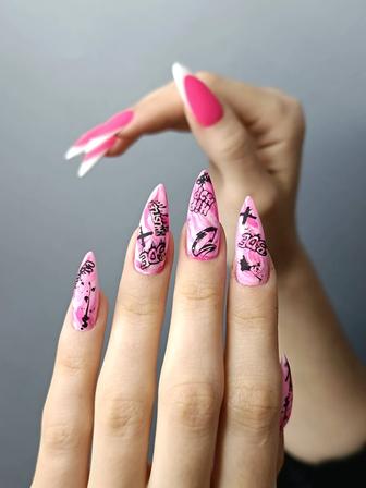 Маникюр и педикюр