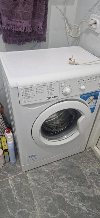 Продается стиральная машина