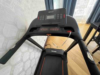 Продам беговую дорожку Genau Novarun N5