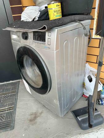 Продам стиральную машину