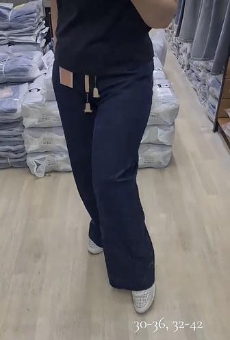 Продам джинсы,футболки