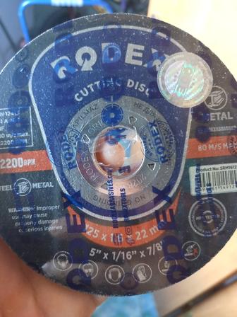 Продам отрезные Диски на болгарку Rodex диаметр 125