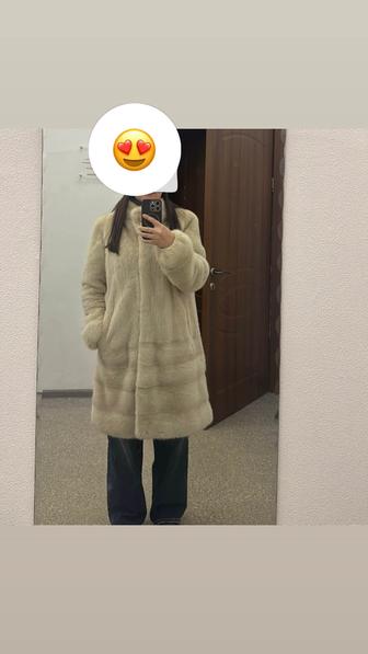 Продам шубу норковую