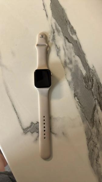Продам Apple Watch