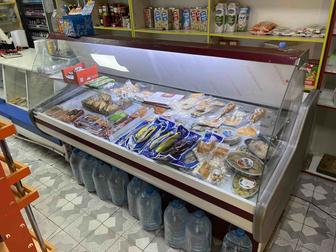 Продам витринные холодильники