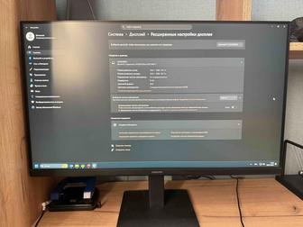 Монитор Samsung