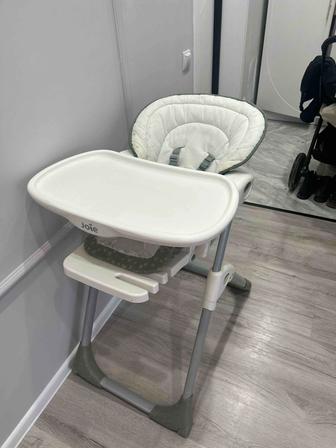 Детский столик