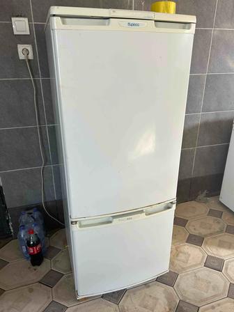 Холодильник Продам Бирюса