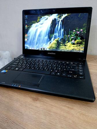 Продам Ноутбук eMachines D732G, Core I3