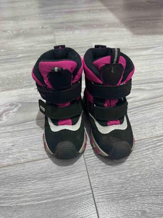 Зимние сапоги для девочки