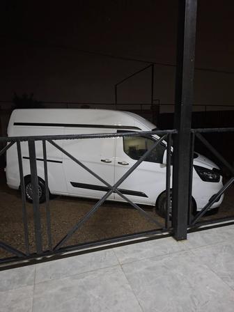 Водитель с личным автомобилем