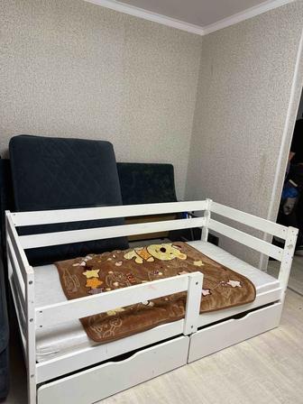 Продаю детскую кровать