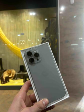 Продам айфон 15 про Макс 512