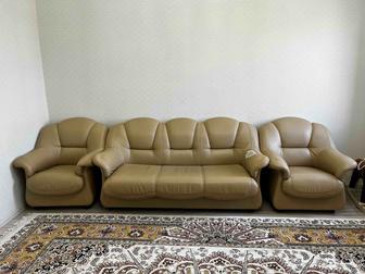 Диван с креслами
