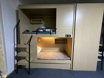 Продаётся новый двухъярусный кровать (с матрасом)