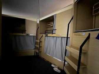 Продаётся новый двухъярусный кровать (с матрасом)