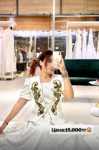 Продам платья