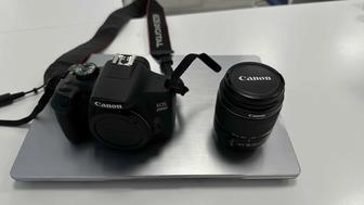 Зеркальный фотоаппарат Canon EOS2000D