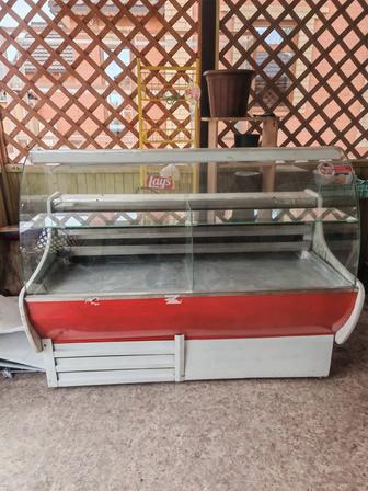 Продам холодильные и витринный оборудование для продуктового магазина