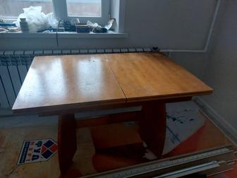 Продам стол