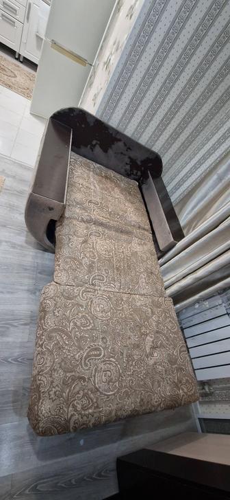 Гарнитур и кресло