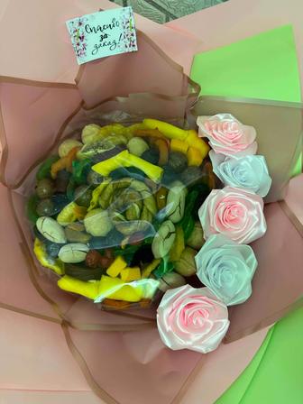 Букет из сухофруктов