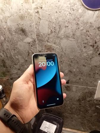 Продам Айфон 11 128 гб