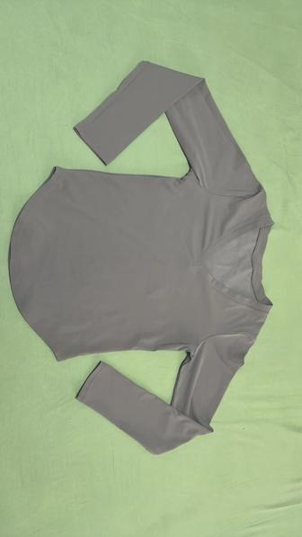 Продам лонгслив