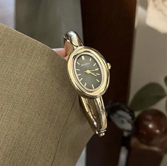 Женские часы