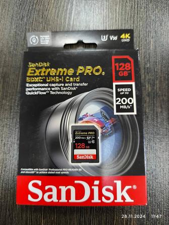 Продам флешку SanDisk 128Gb 200m/s