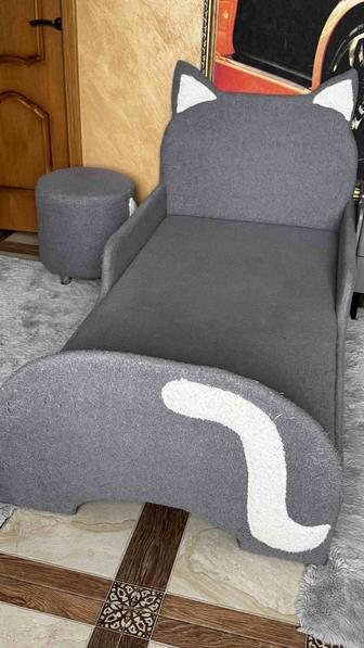 Кровать детская кошечка