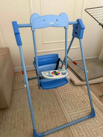 Продам детскую качелю