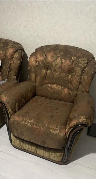 б/у Диван и Кресло белорусского производства