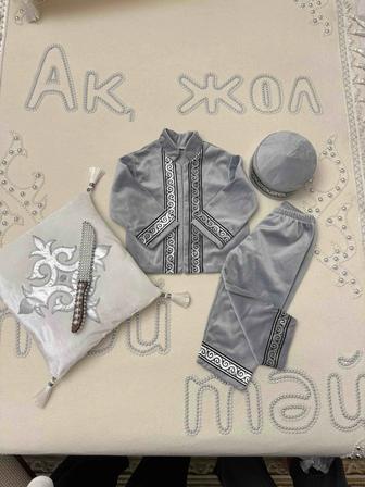 Продам костюмчик на Тусау Кесер