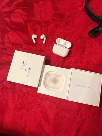 Продам Airpods 3