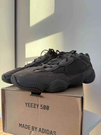 Adidas Yeezy boost 500