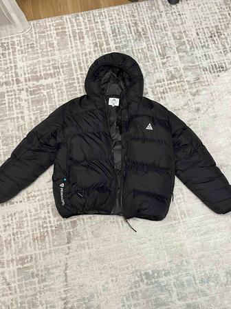 куртка зимняя Nike ACG