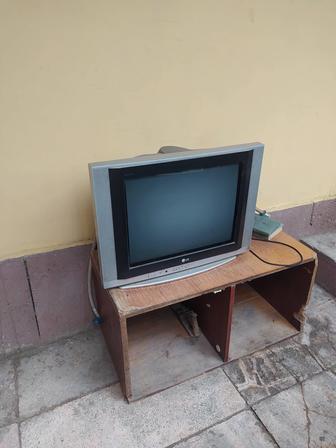Продам телевизор