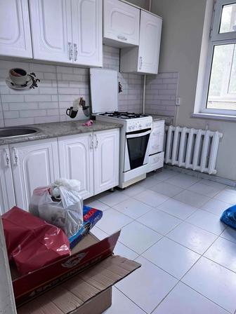 продам кухонный гарнитур