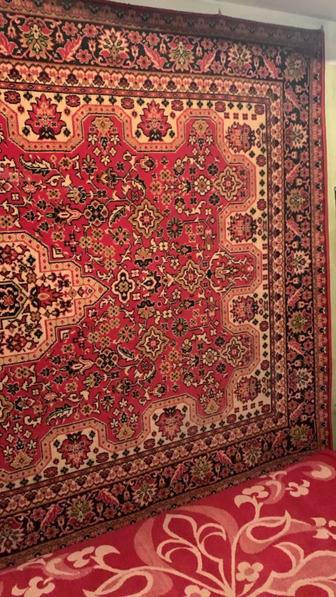 Продаю 3 ковра 2 на 3