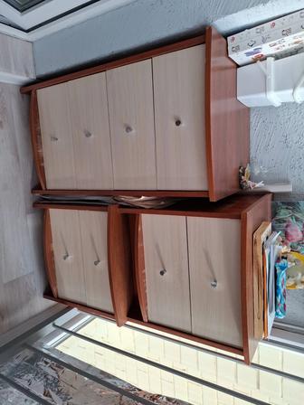 Продам тумбы и шкаф
