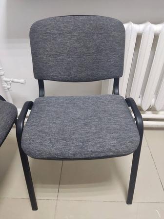 Стулья офисные