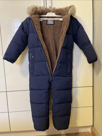 Продам новый зимний комбинезон