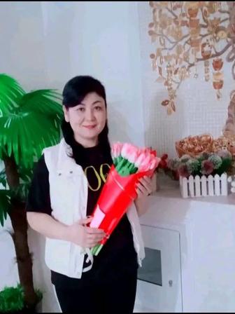 Воспитатель