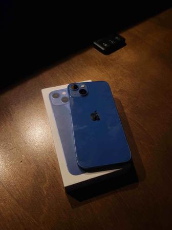 iPhone 13 blue 128gb