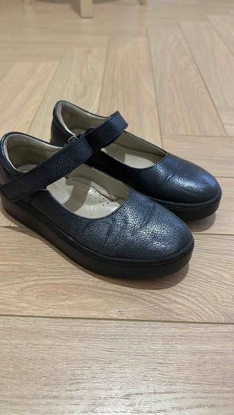 Туфли школьные 33р Tiflani