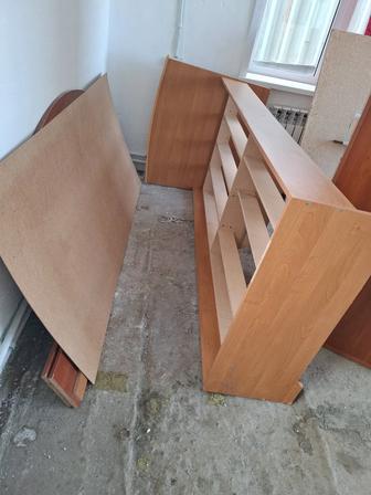 Продам комплект мебели
