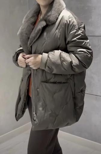 Зимняя куртка пуховик