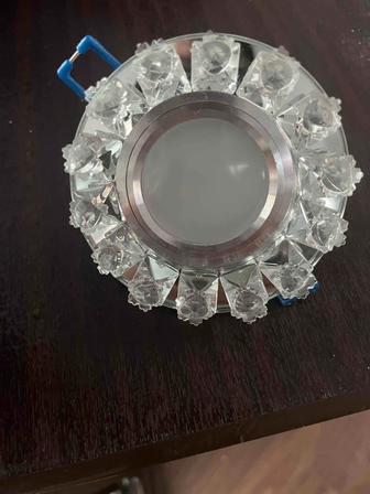 Светильник