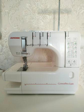 Продам распашивальную машину Janome